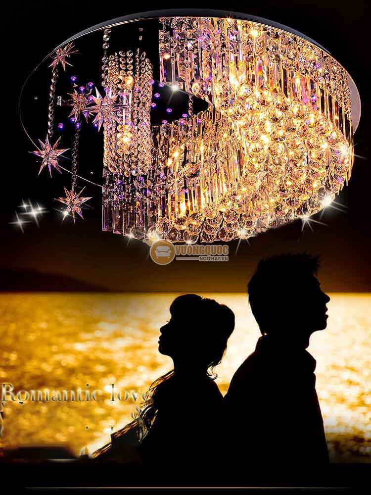 Đèn ốp trần pha lê thiết kế trăng sao cực đẹp CM103-1